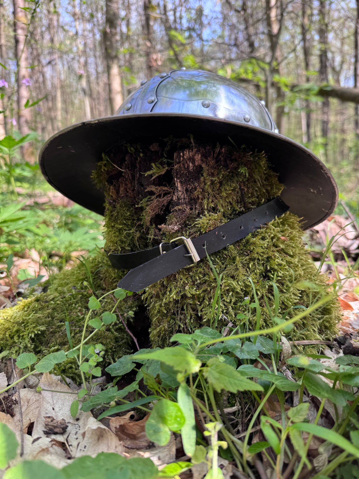 Mittelalterlicher Eisenhut (Kettle Hat) – 1,5 mm Edelstahl, Rostfrei & Einsatzbereit