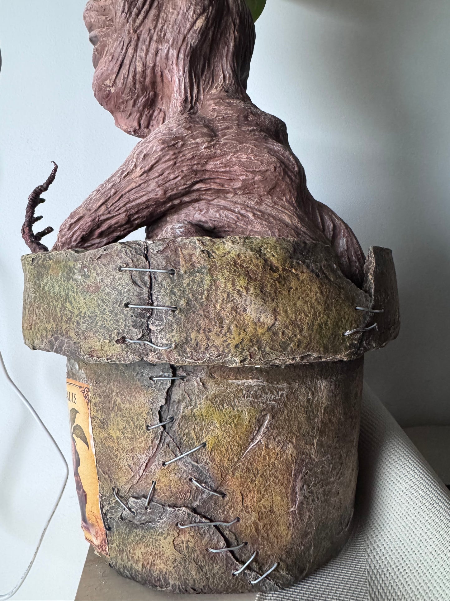 Mythische Mandragora-Wurzel – Handgefertigte Alchemie-Skulptur (2,3 kg)
