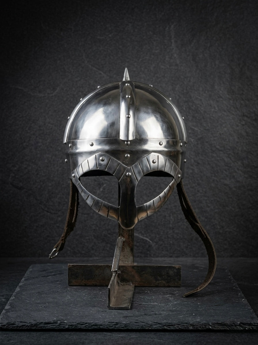 Nordischer Brillenhelm „Jarl“ – LARP & Requisite