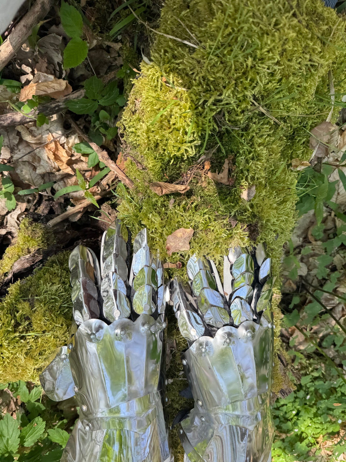 Mittelalterliche Sanduhrhandschuhe aus Edelstahl (1,0-1,2 mm) – Rostfrei & LARP-bereit