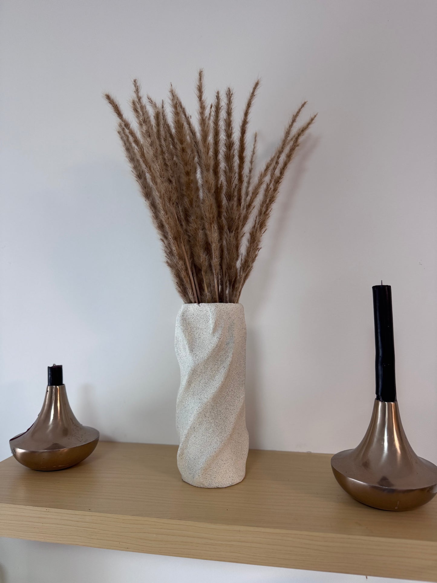 Nachhaltige Design-Vase für Trockenblumen – Upcycling Handmade Vase