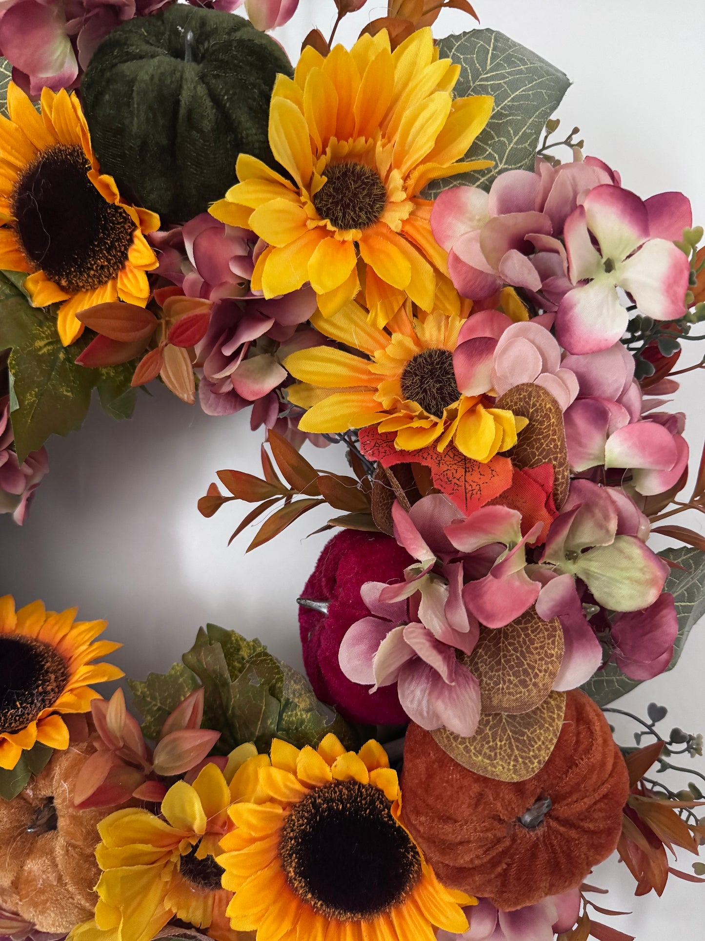 Großer handgefertigter Herbstkranz mit Sonnenblumen – Unikat Wanddeko